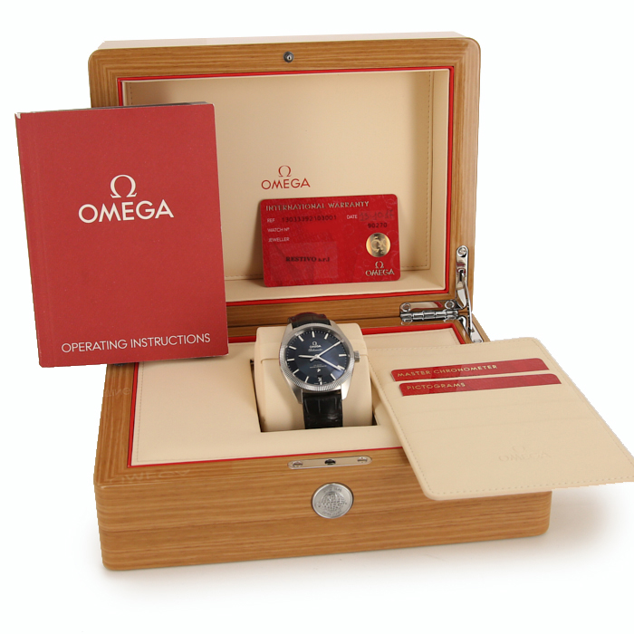 Montre Omega Constellation Globemaster en acier Vers 2017 - Detail D2