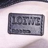 Loewe Puzzle  medium model shoulder bag in black leather - Detail D4 thumbnail