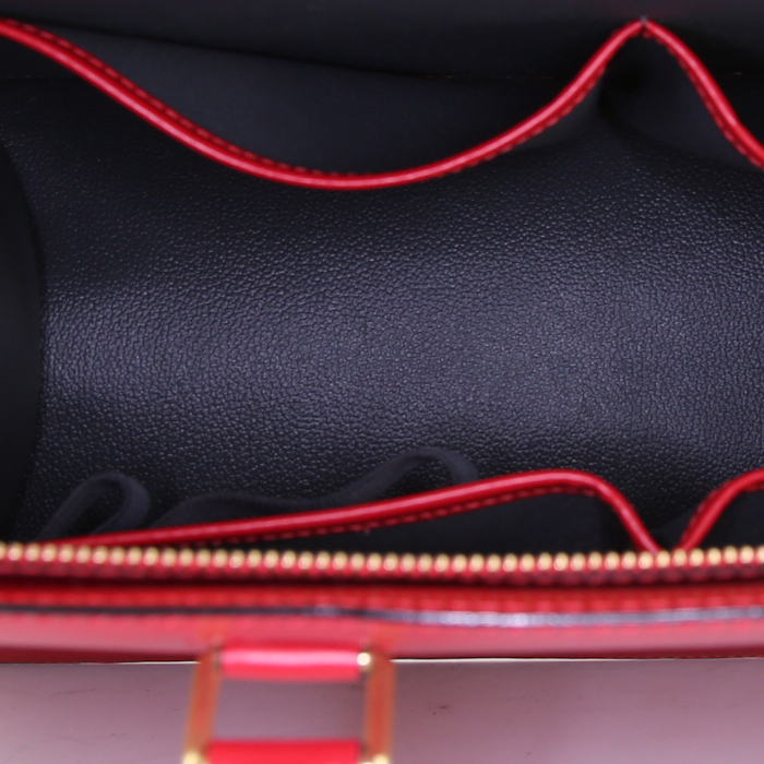 Louis Vuitton Riviera handbag in red epi leather - Detail D2