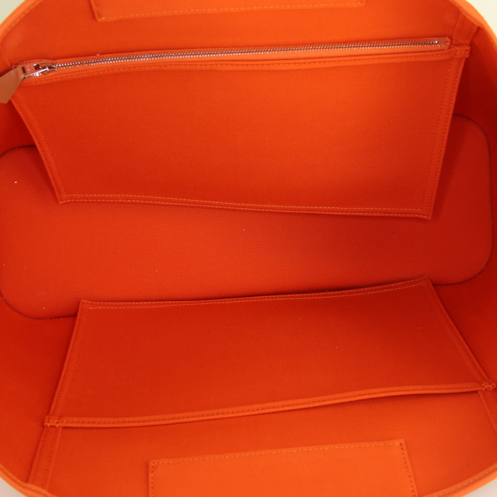 Sac cabas Hermès Cabag en toile orange et cuir naturel - Detail D3