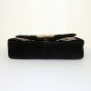 Gucci GG Marmont shoulder bag in black quilted velvet - Detail D5 thumbnail