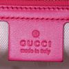Gucci shoulder bag in pink leather - Detail D4 thumbnail