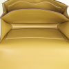 Borsa Hermes Constance in pelle Tadelakt giallo senape - Detail D3 thumbnail