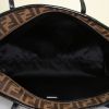 Shopping bag Fendi Zucca in tela monogram marrone e pelle verniciata nera - Detail D2 thumbnail