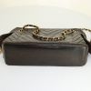 Chanel Vintage shoulder bag in brown leather - Detail D5 thumbnail