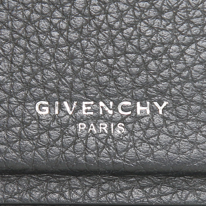 Borsa a tracolla Givenchy Horizon modello piccolo in pelle martellata nera - Detail D4