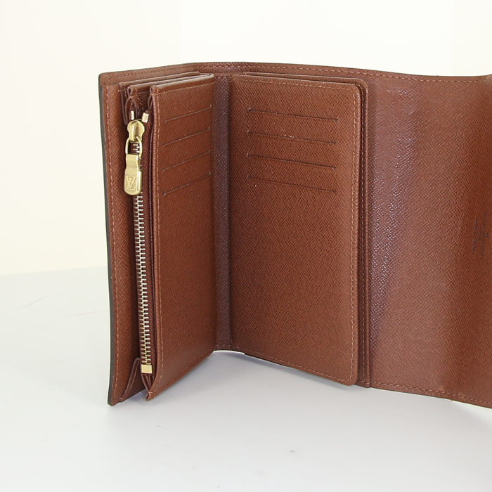 Louis Vuitton Alexandra wallet in brown monogram canvas and brown leather - Detail D2