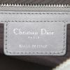 Sac à main Dior Dior Granville en cuir gris - Detail D4 thumbnail