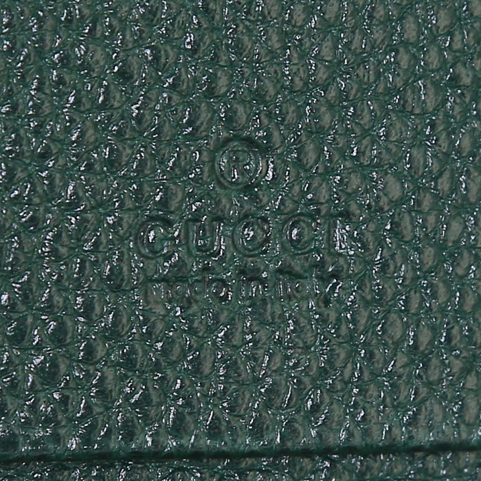 Gucci Zumi card wallet in green grained leather - Detail D3