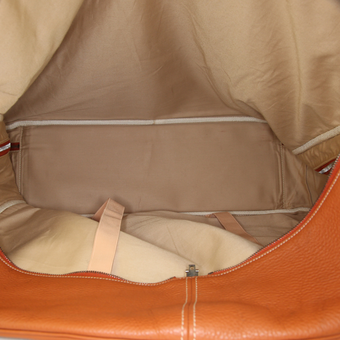 Borsa da viaggio Hermes Victoria in pelle togo color cognac - Detail D2