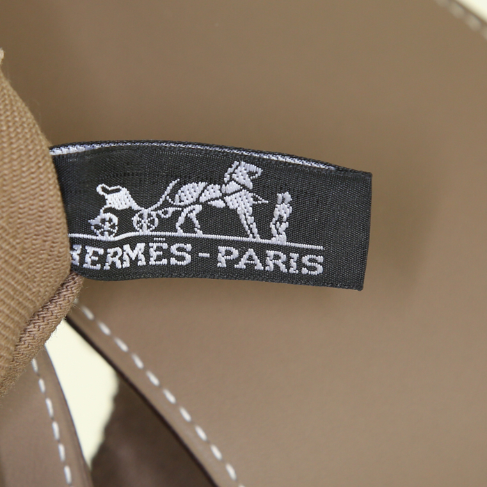 Sac à main Hermès Valparaiso en cuir étoupe et toile étoupe - Detail D3