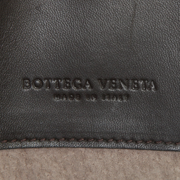 Bottega Veneta shopping bag in brown intrecciato leather - Detail D3