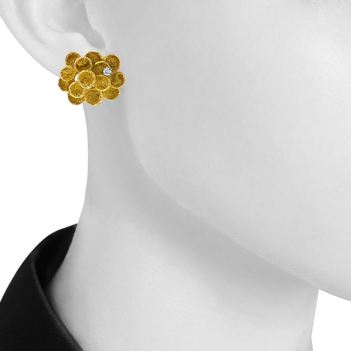 Pendientes época años 70 Vintage en oro amarillo y diamantes - Detail D1