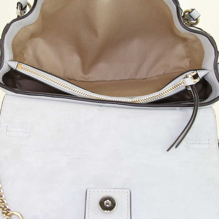 Chloé Faye Day handbag in grey blue leather - Detail D3