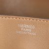 Sac à main Hermès Lindy en cuir Swift Cannelle - Detail D3 thumbnail