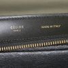 Borsa Celine Trapeze modello medio in pelle martellata bianca e nera e camoscio blu - Detail D4 thumbnail