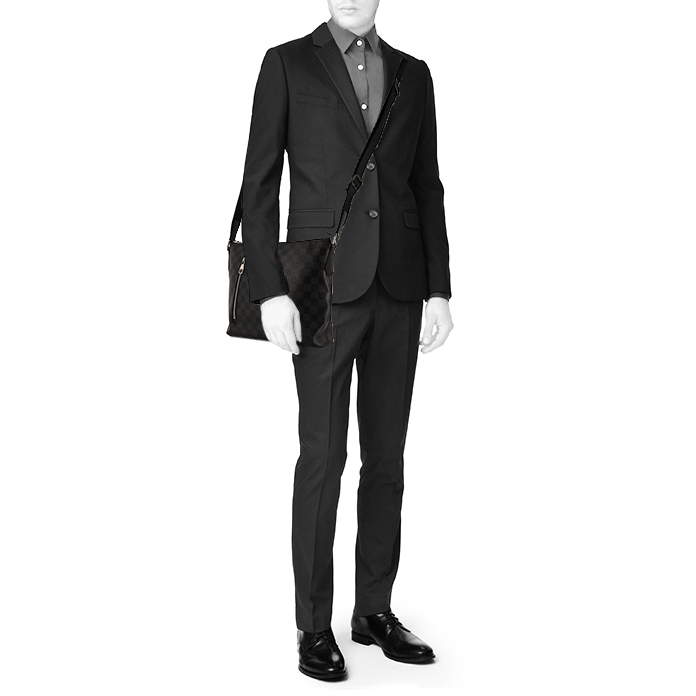 Bolso bandolera Louis Vuitton en lona a cuadros y cuero negro - Detail D1