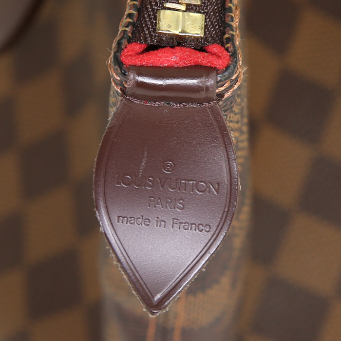 Borsa Louis Vuitton Saleya in tela a scacchi ebana e pelle lucida marrone - Detail D3