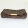 Louis Vuitton Favorite pouch in brown monogram canvas and brown leather - Detail D4 thumbnail