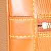 Bolso de mano Louis Vuitton Alma en cuero Epi color oro - Detail D3 thumbnail