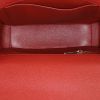 Bolso bandolera Chanel Affinity en cuero granulado rojo y cuero granulado acolchado rojo - Detail D2 thumbnail