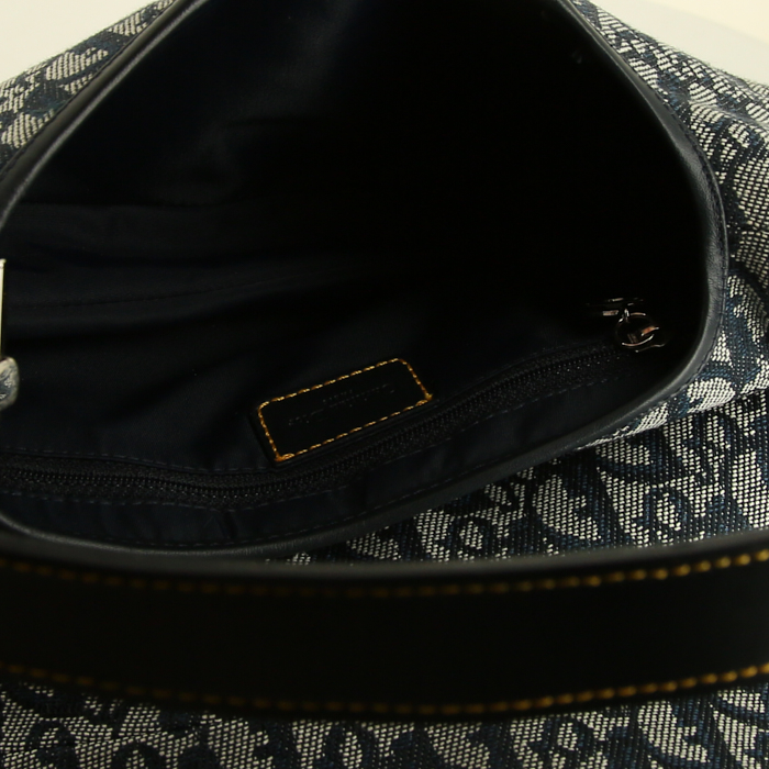 Borsa da spalla o a mano Dior Saddle in tessuto a monogramma Oblique blu e pelle blu - Detail D2