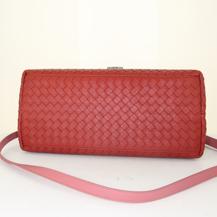Bottega Veneta Roma bag in pink and burgundy intrecciato leather - Detail D5