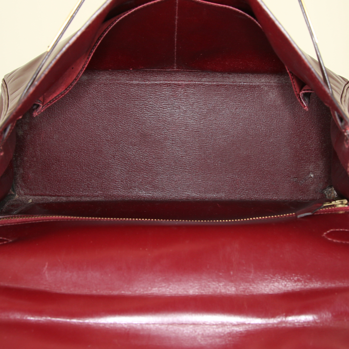 Sac à main Hermes Kelly 35 cm, 1989, en cuir box bordeaux - Detail D3
