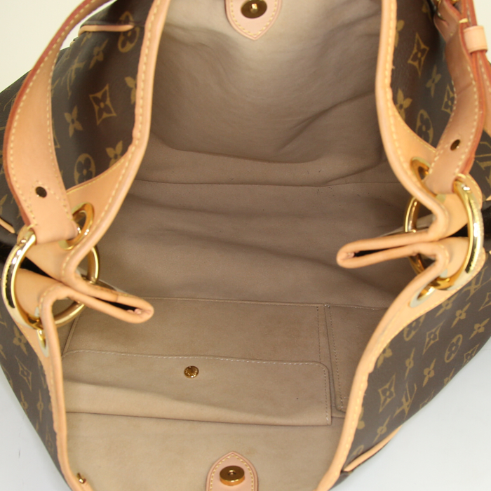 Bolso de mano Louis Vuitton Galliera modelo grande en lona Monogram marrón y cuero natural - Detail D2