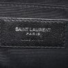 Sac bandoulière Saint Laurent Lou Sac Caméra en cuir matelassé noir - Detail D3 thumbnail