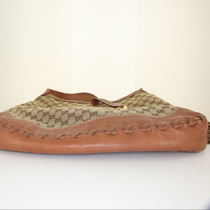 Sac à main Gucci Jackie en toile siglée beige et cuir marron - Detail D4