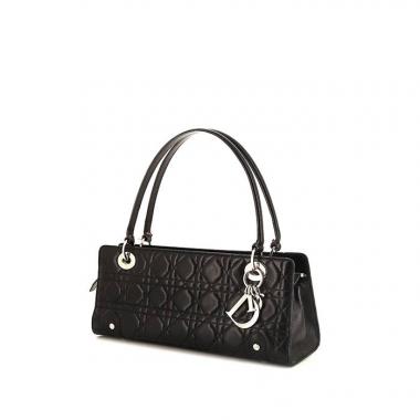 Borsa da spalla o a mano Dior East / West in pelle trapuntata nera cannage