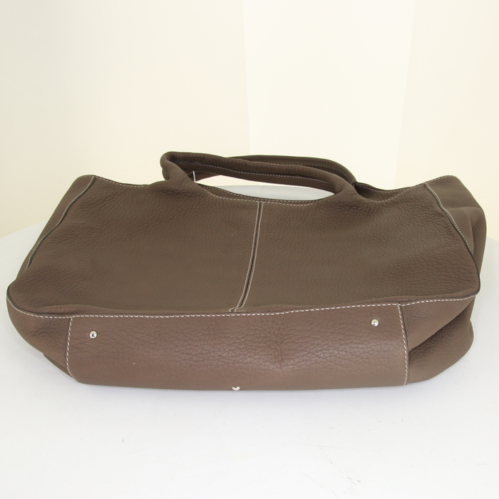 Bolso Cabás Tod's   en cuero granulado marrón - Detail D4