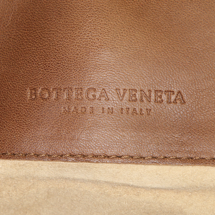 Bolso de mano Bottega Veneta Roma en cuero intrecciato marrón - Detail D3