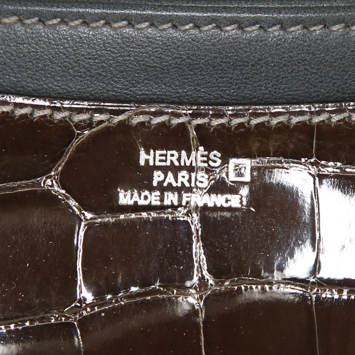 Bolso de mano Hermes Constance mini en aligátor gris - Detail D4