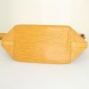 Bolso de mano Louis Vuitton petit Noé en cuero Epi amarillo Winnipeg - Detail D4 thumbnail
