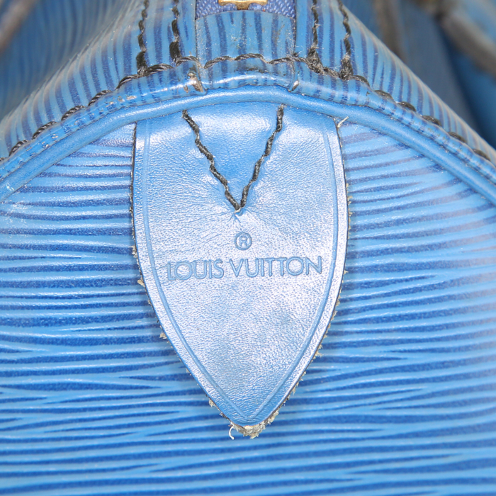 Sac à main Louis Vuitton Speedy 30 en cuir épi bleu - Detail D3