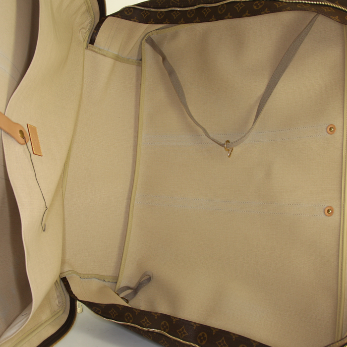 Sac de voyage Louis Vuitton Sirius en toile monogram enduite marron et cuir naturel - Detail D4