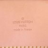 Sac de week end Louis Vuitton Trouville grand modèle en toile monogram marron et cuir naturel - Detail D4 thumbnail