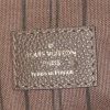 Louis Vuitton shopping bag in brown empreinte monogram leather - Detail D3 thumbnail