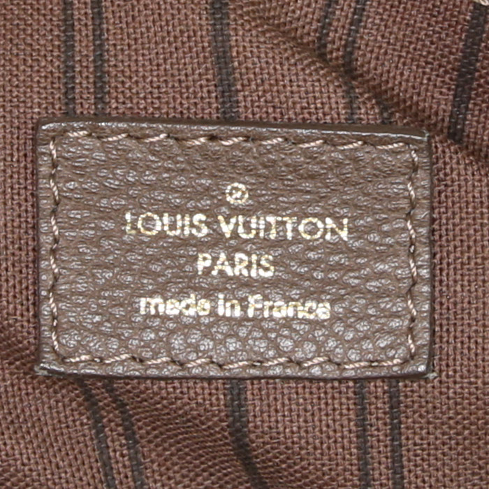 Louis Vuitton Lumiineuse shoulder bag in brown empreinte monogram leather - Detail D4