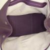 Hermes Garden shopping bag in purple Raisin leather clémence - Detail D2 thumbnail