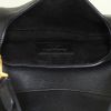 Sac porté épaule ou main Dior Saddle petit en cuir grainé noir - Detail D3 thumbnail