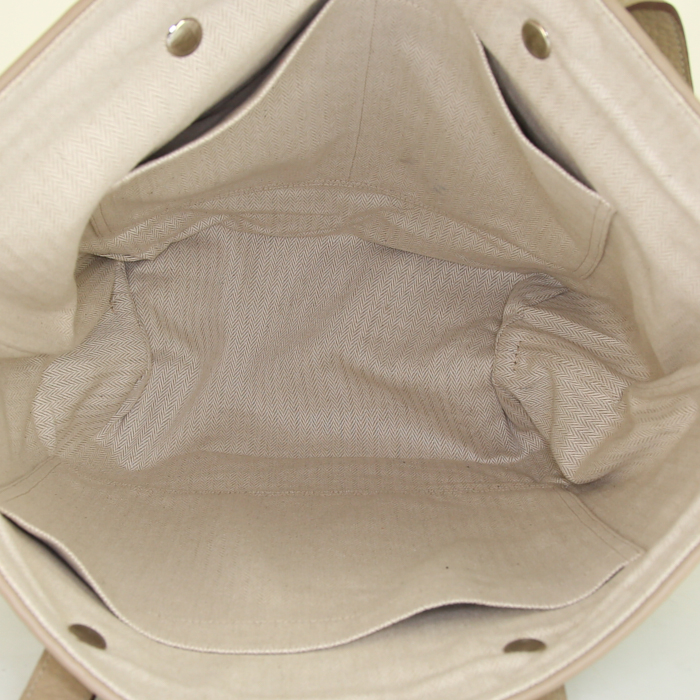 Hermès Amedaba Diago shopping bag in taupe and silver braided leather - Detail D2