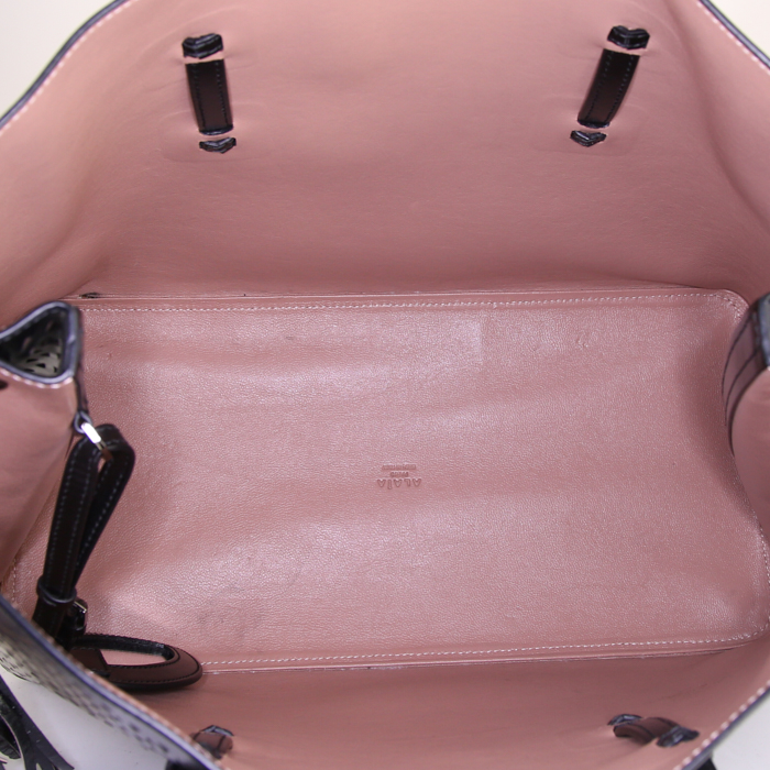 Shopping bag Alaïa Vienne in pelle nera con motivo forato - Detail D2