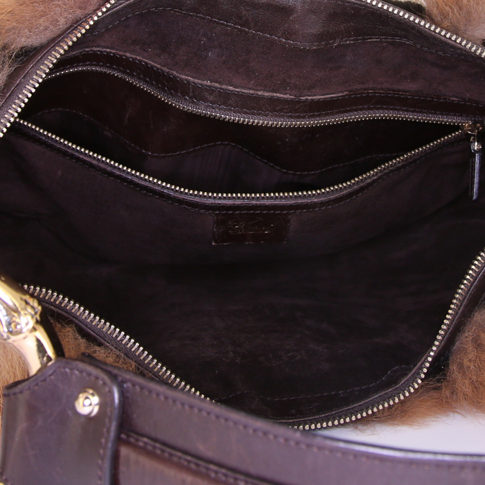 Gucci Bamboo handbag in beige furr and brown leather - Detail D2