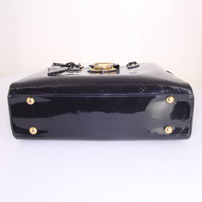 Borsa Louis Vuitton Melrose Avenue in pelle verniciata blu - Detail D4