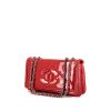 Chanel Edition Limitée shoulder bag in red patent leather - 00pp thumbnail