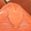 Sac de voyage Louis Vuitton Keepall 50 cm en cuir épi marron - Detail D3 thumbnail