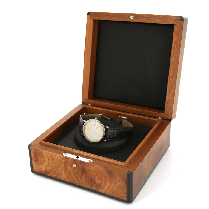 Montre Blancpain Villeret en or blanc Ref : 6223 Vers 2000 - Detail D2